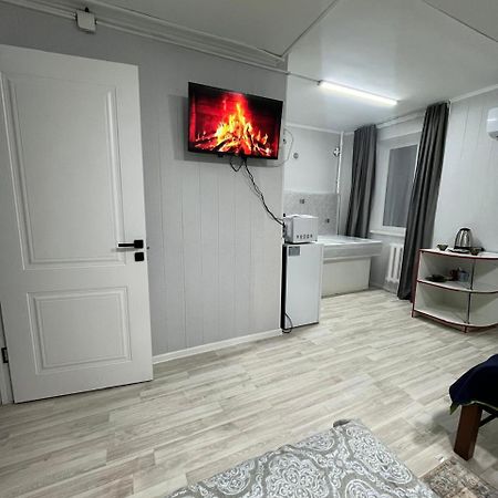 Apartamento Ахметова 4 Krasnoye Pole Exterior foto