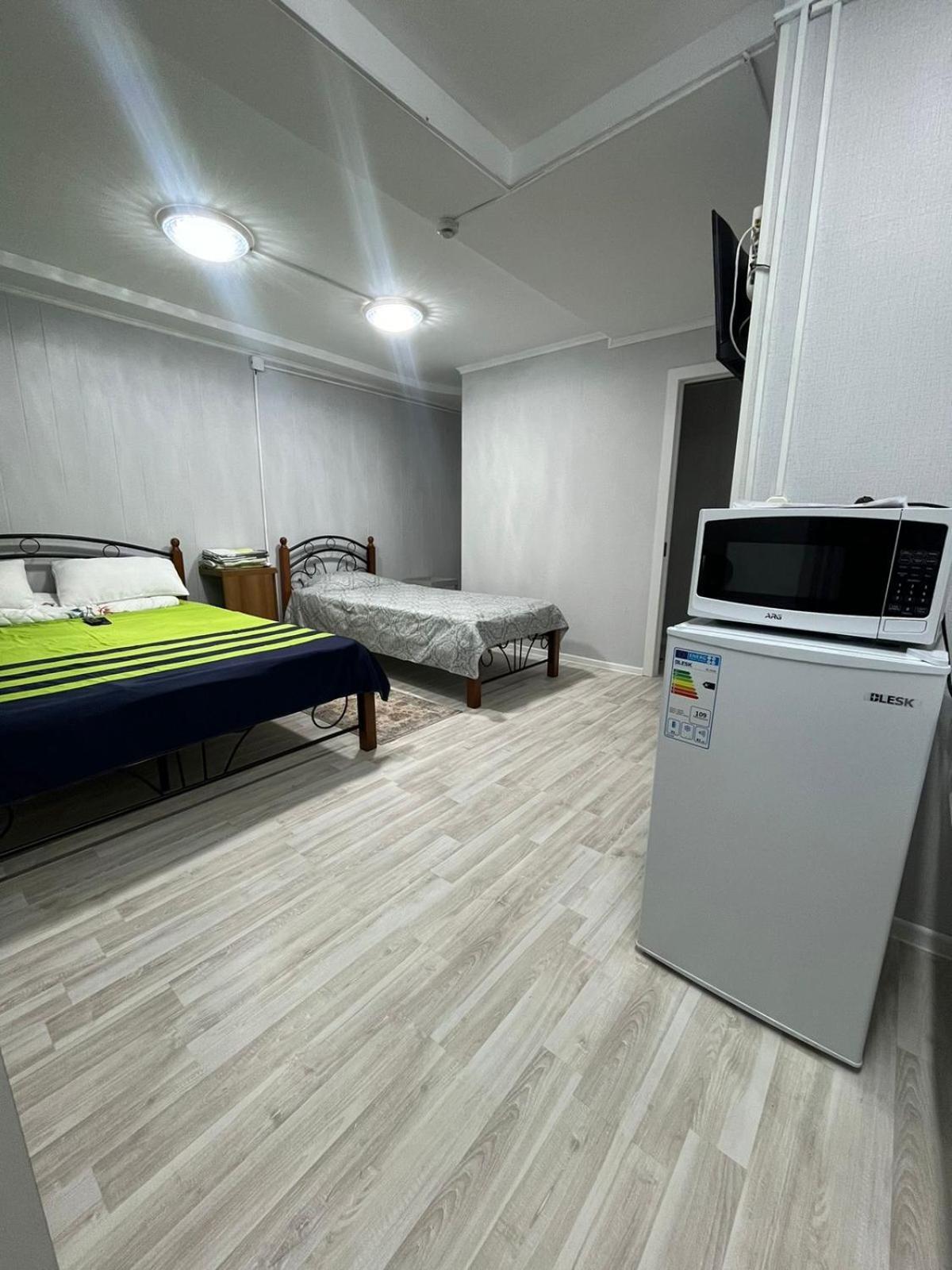 Apartamento Ахметова 4 Krasnoye Pole Exterior foto